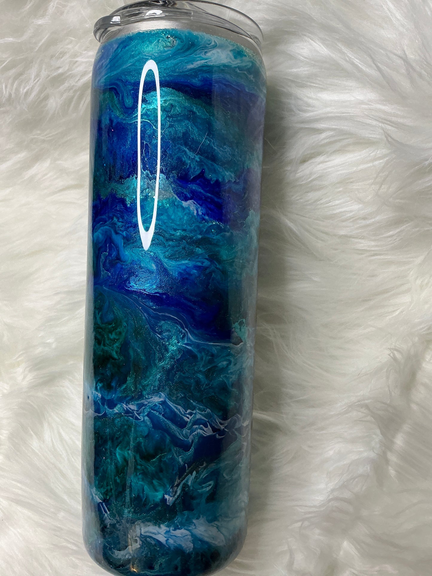 #92. 30 oz Skinny - Light Blue Glitter Base & White Caps