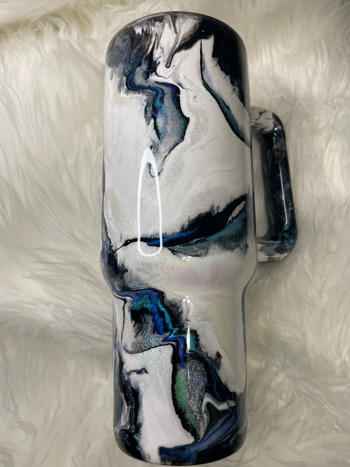 #617. 40 oz Traveler Shovonn Opal