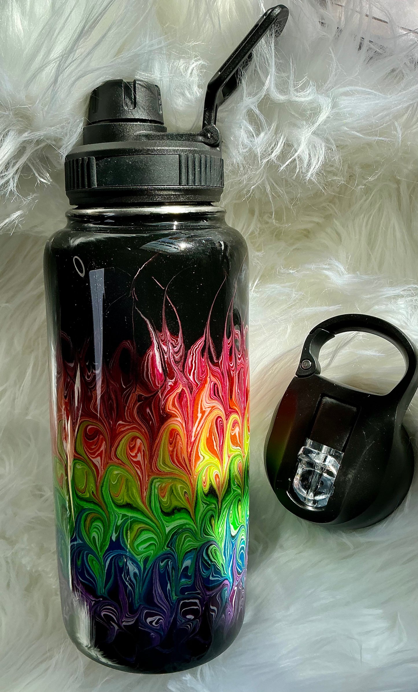 #37. 32 oz Duo Hydro Bottle (2 types of lids)