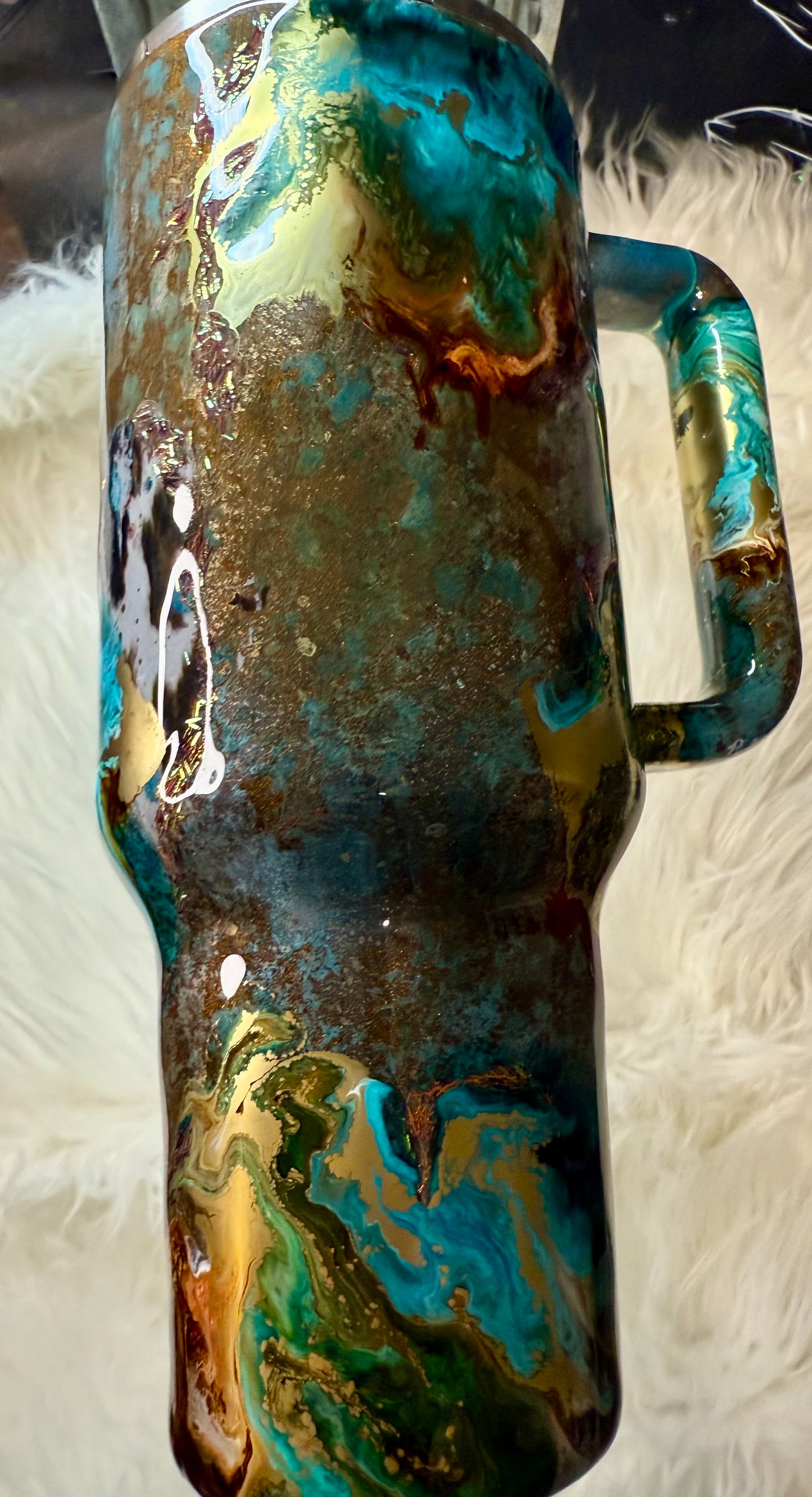 #711. 40 oz Traveler Patina with Ink Drop, Cow Foil, & Lynx by Foils & Flakes