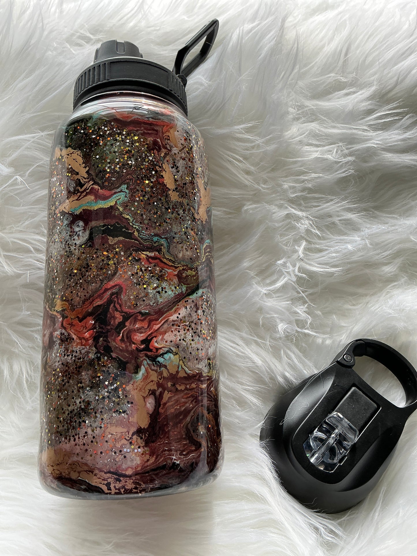 #32. 32 oz Duo Hydro with Earthy Tones and Glitter