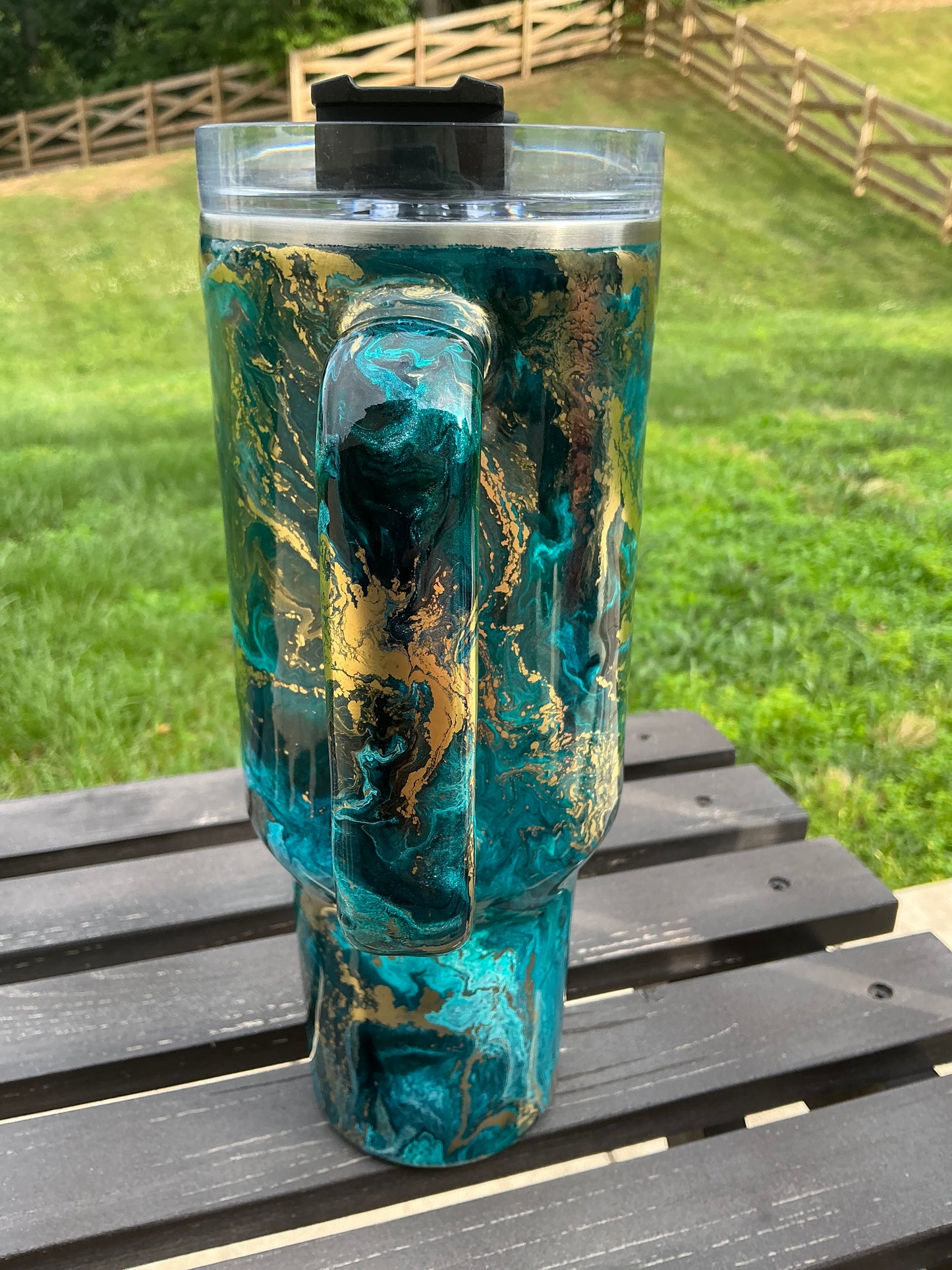 40 oz Traveler w/ Turquoise Ink Swirl & Gold Alloy