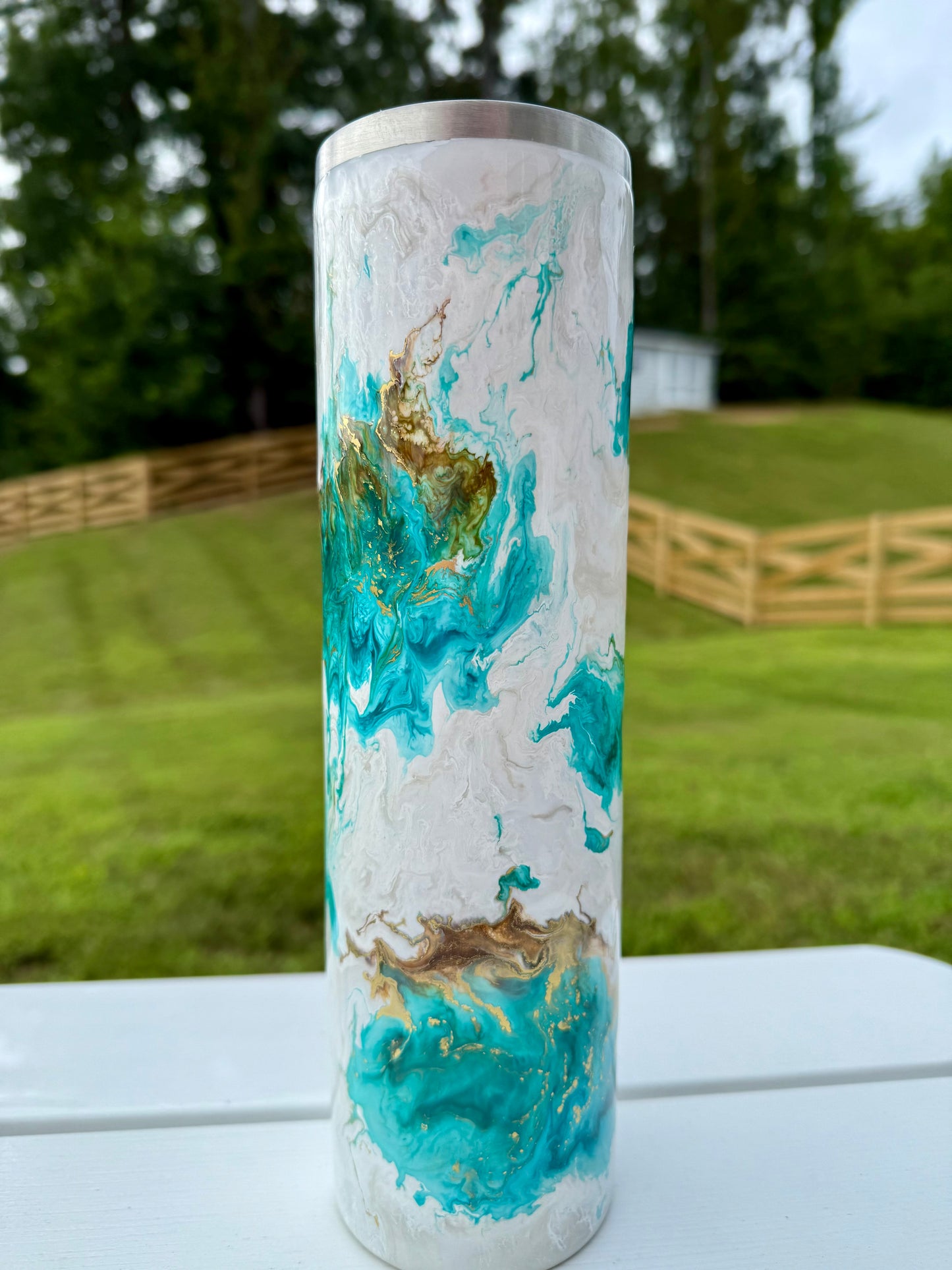 #710. 32 oz Plump Western Marble