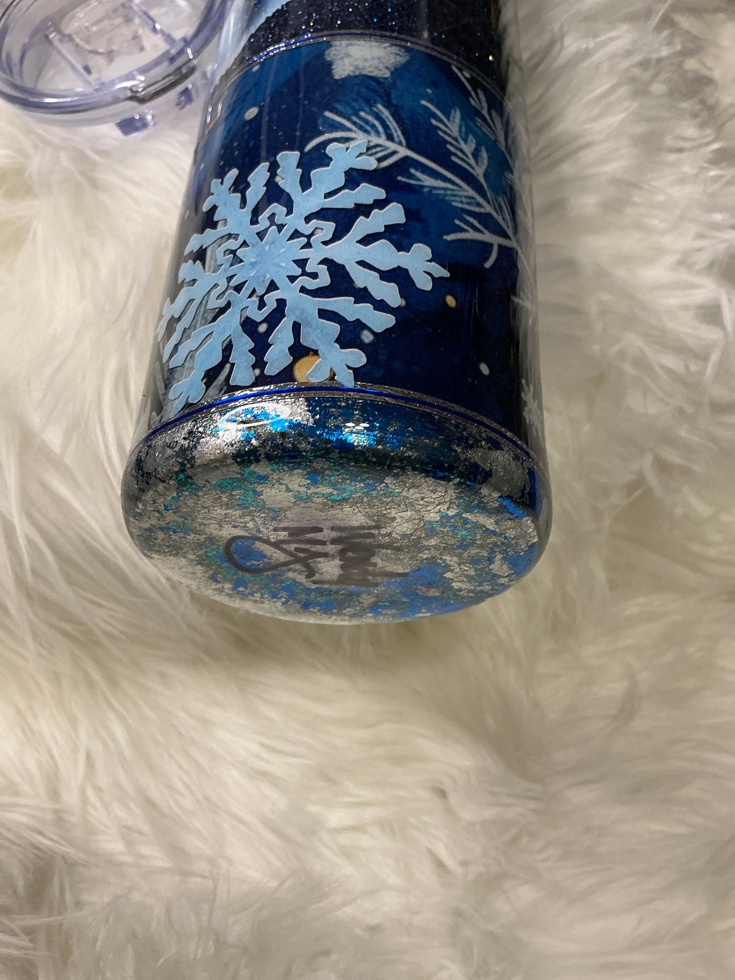 #605. 32 oz HydroSpout - Winter Wonderland
