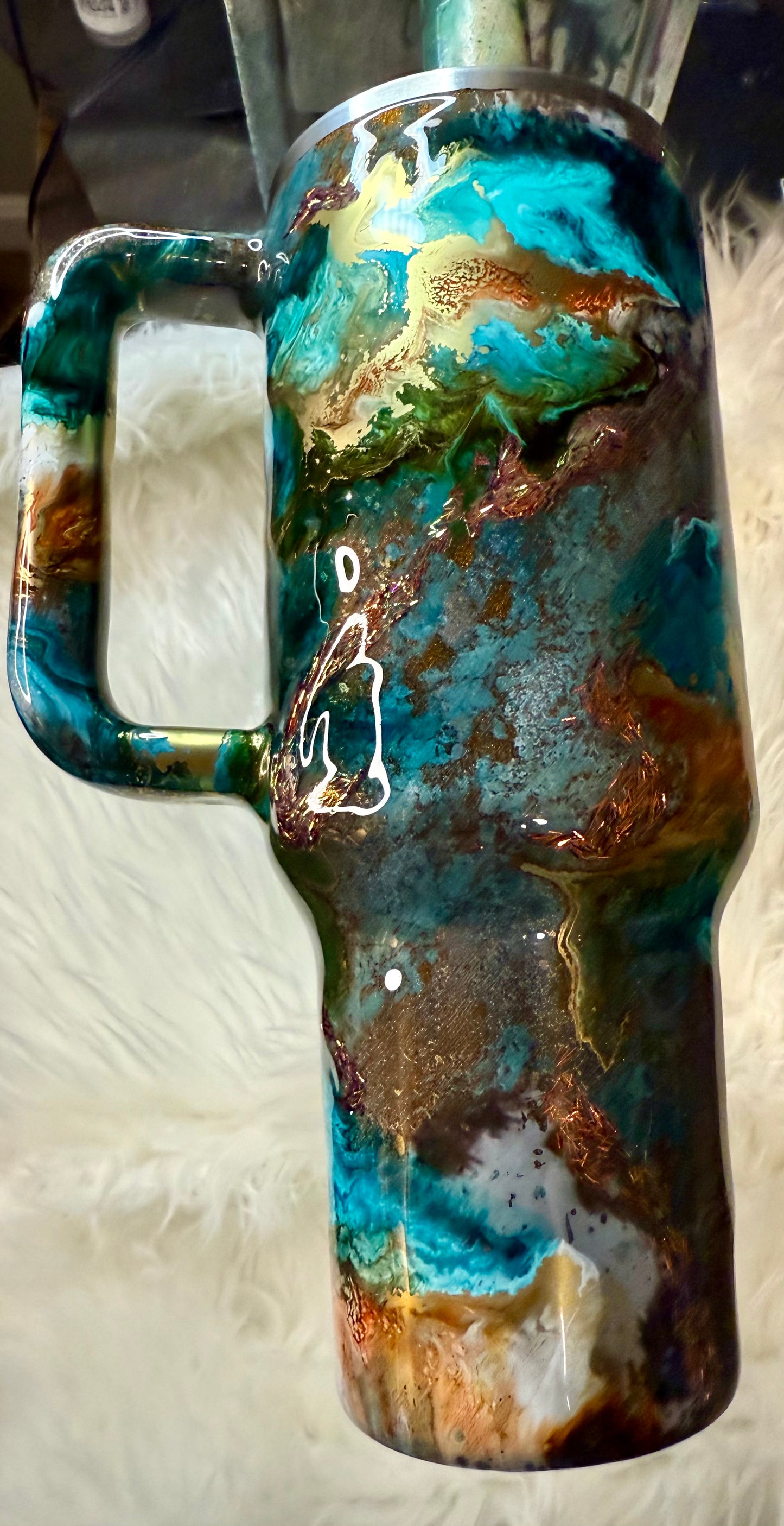 #711. 40 oz Traveler Patina with Ink Drop, Cow Foil, & Lynx by Foils & Flakes