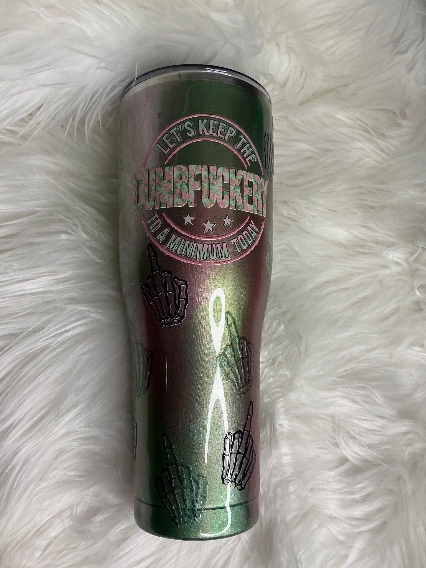672. 40 oz Modern Curve Pink & Green Fingers!