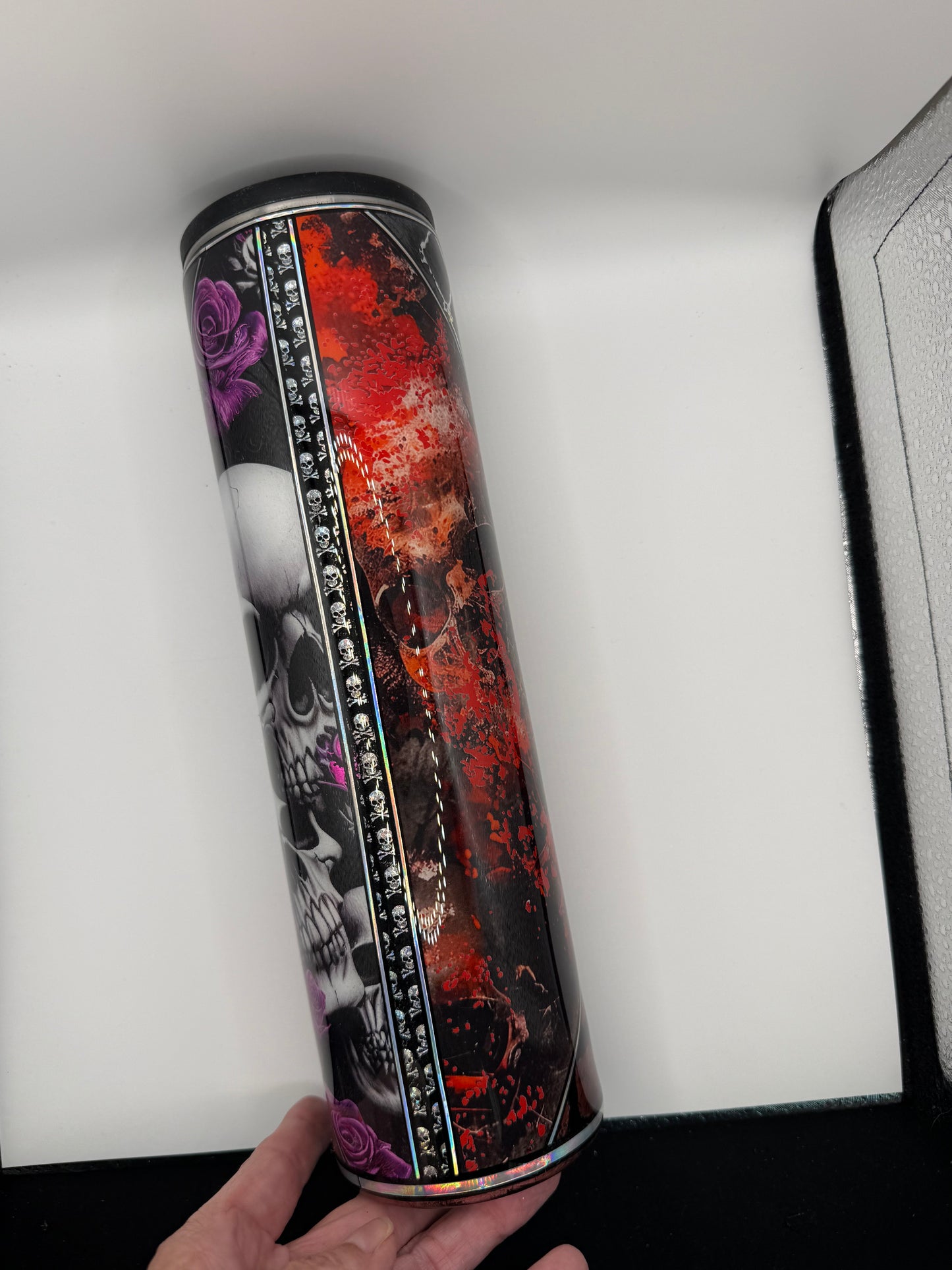 32 oz Tipsy Muli-Media Skulls