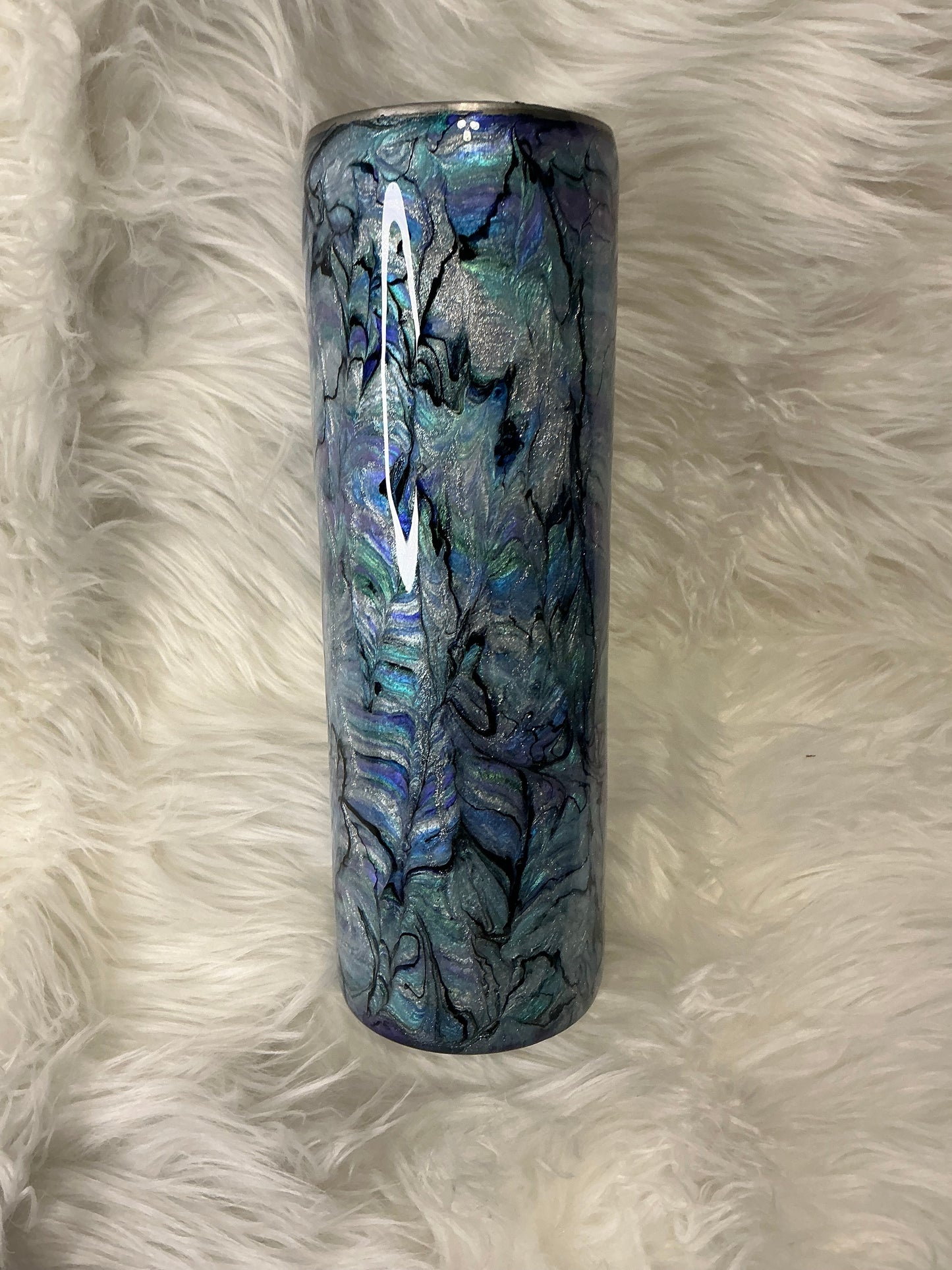682. 30 oz Skinny with Abalone Micas