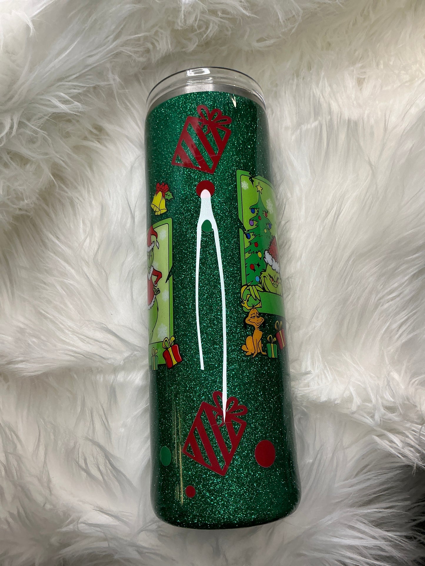 #39.   30 oz Skinny  Green Guy with a Fine Green Glitter Base
