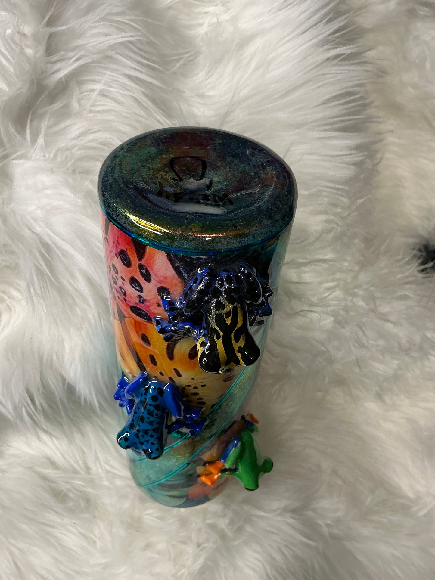 #608. 30 oz skinny tumbler with 3-D Tropical Frogs