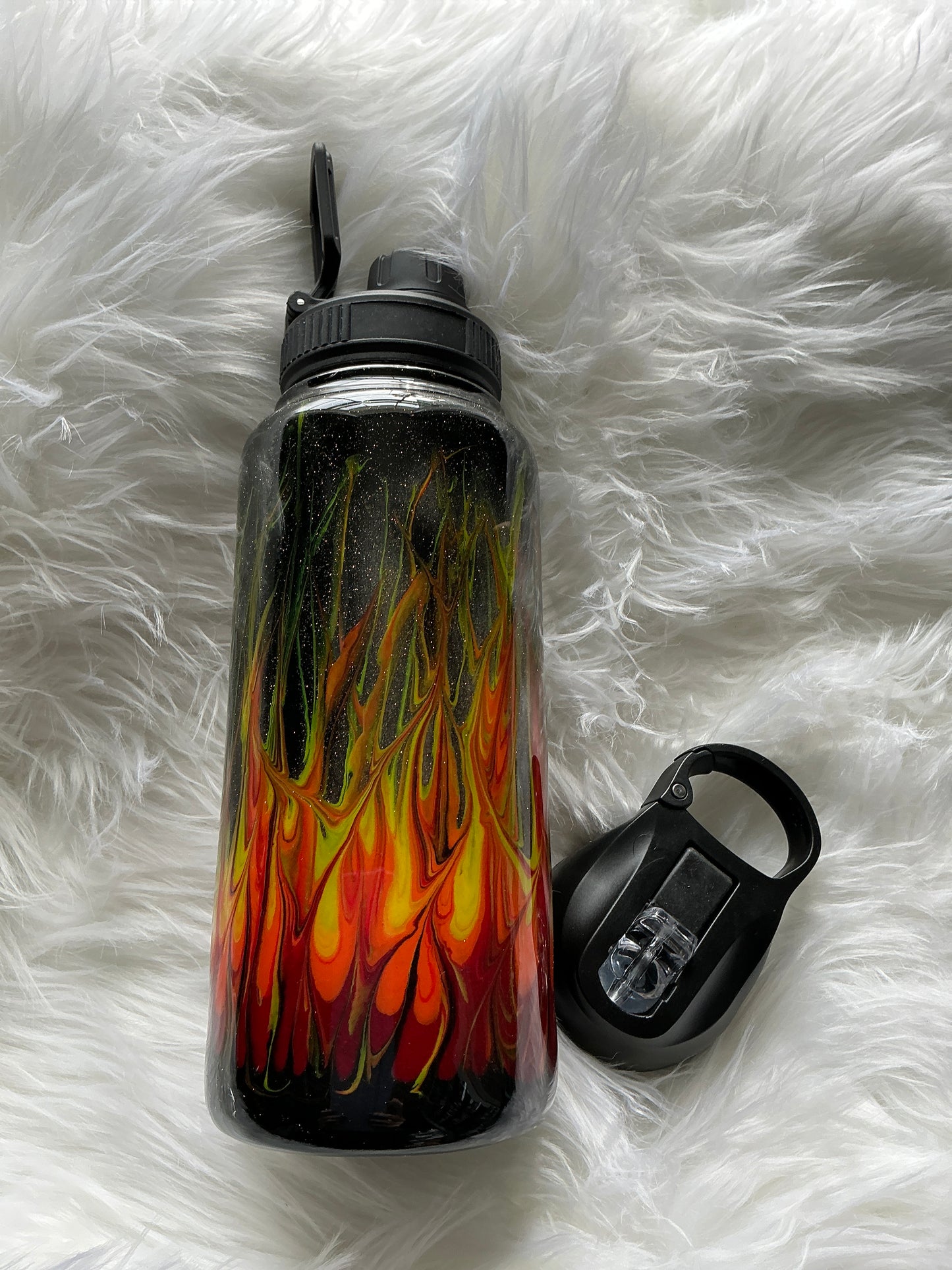 #35.    32 oz Duo Hydro with Flames on a Shimmery Base