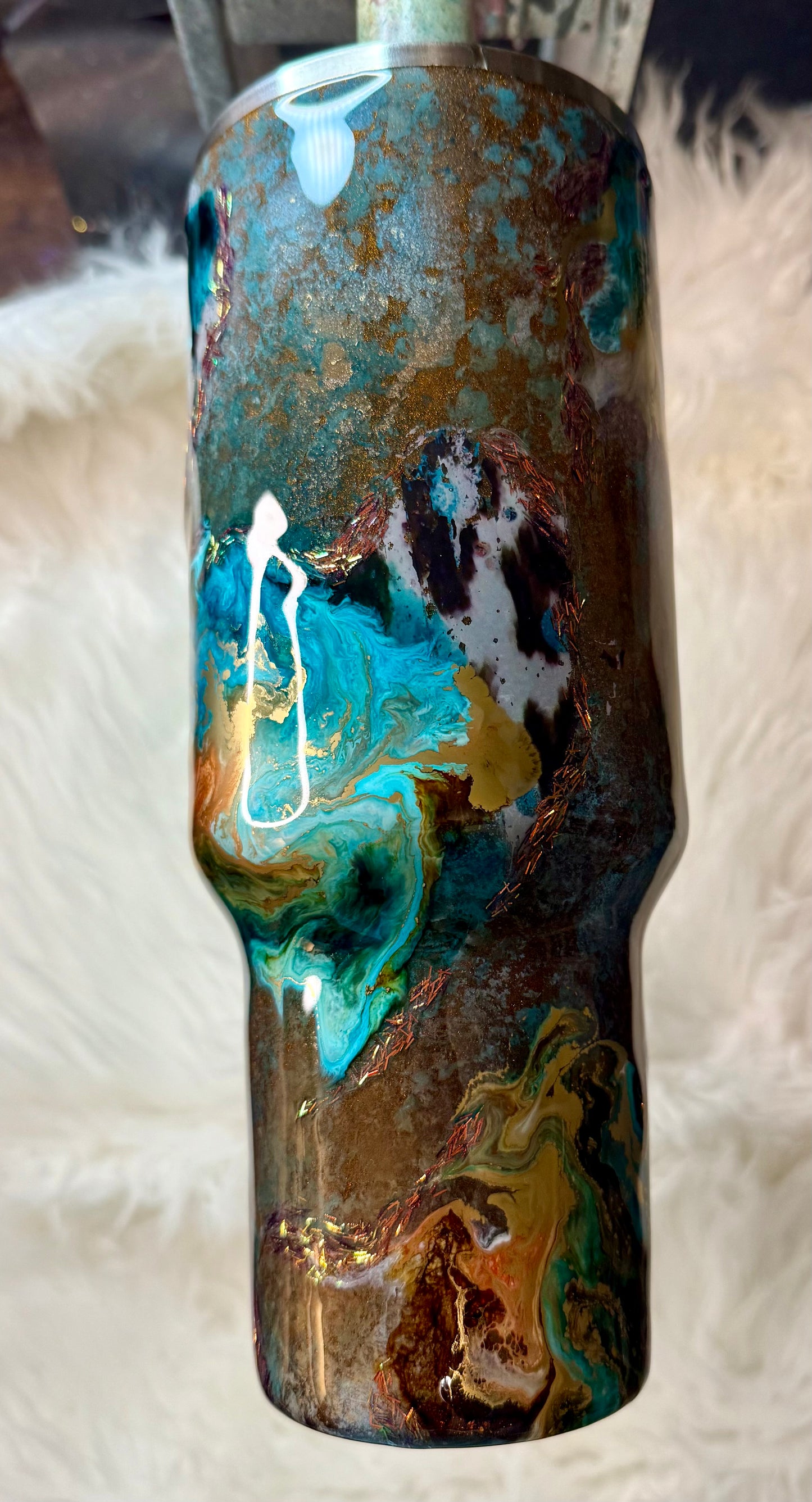 #711. 40 oz Traveler Patina with Ink Drop, Cow Foil, & Lynx by Foils & Flakes