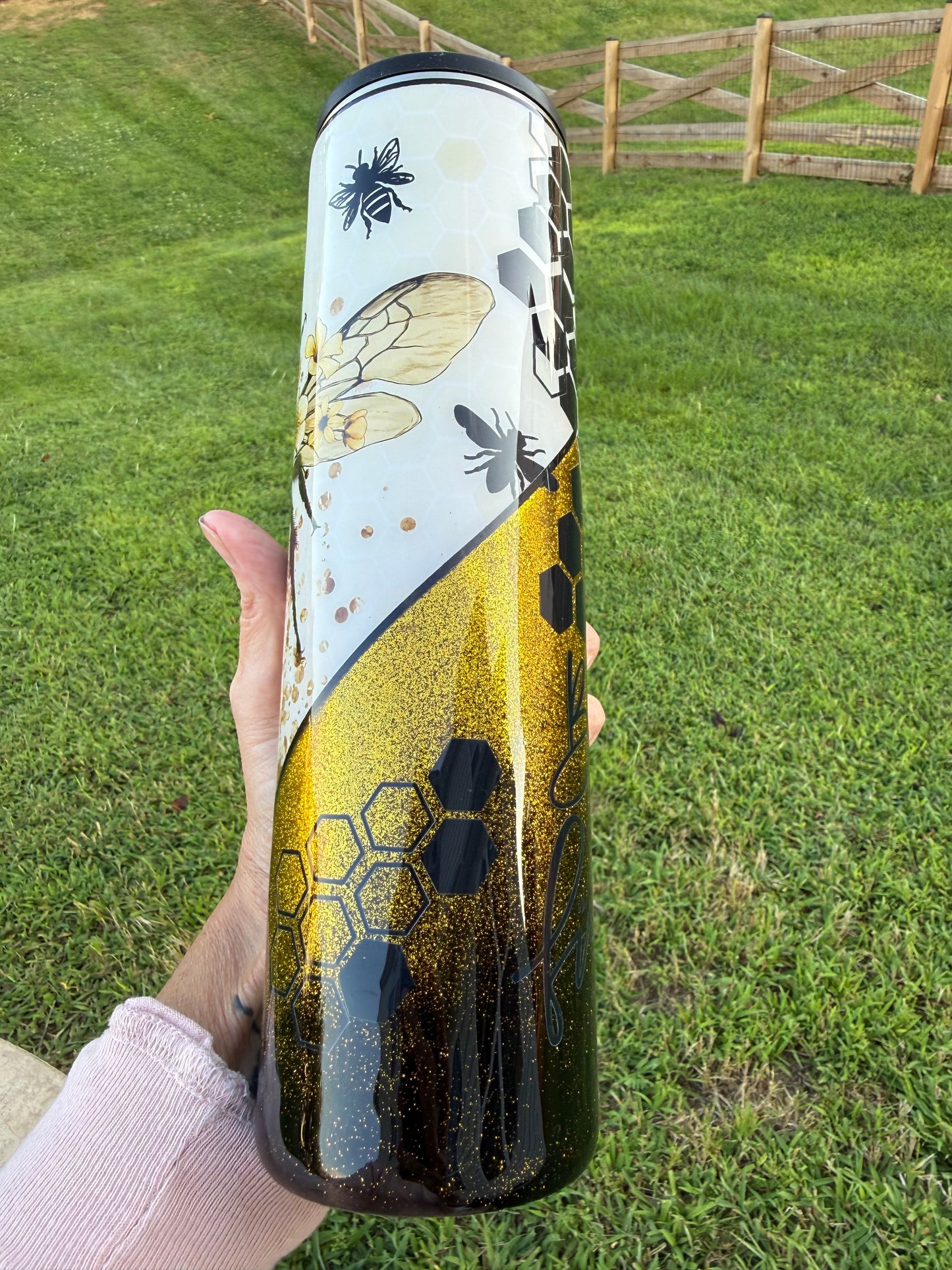 32 oz Tipsy BE Fierce (Bee theme) Vinyl Multimedia