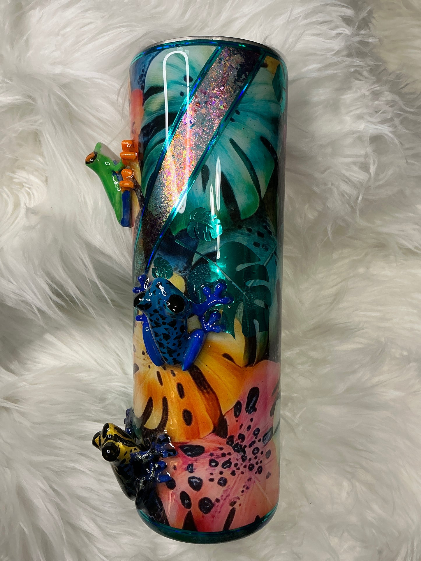 #608. 30 oz skinny tumbler with 3-D Tropical Frogs