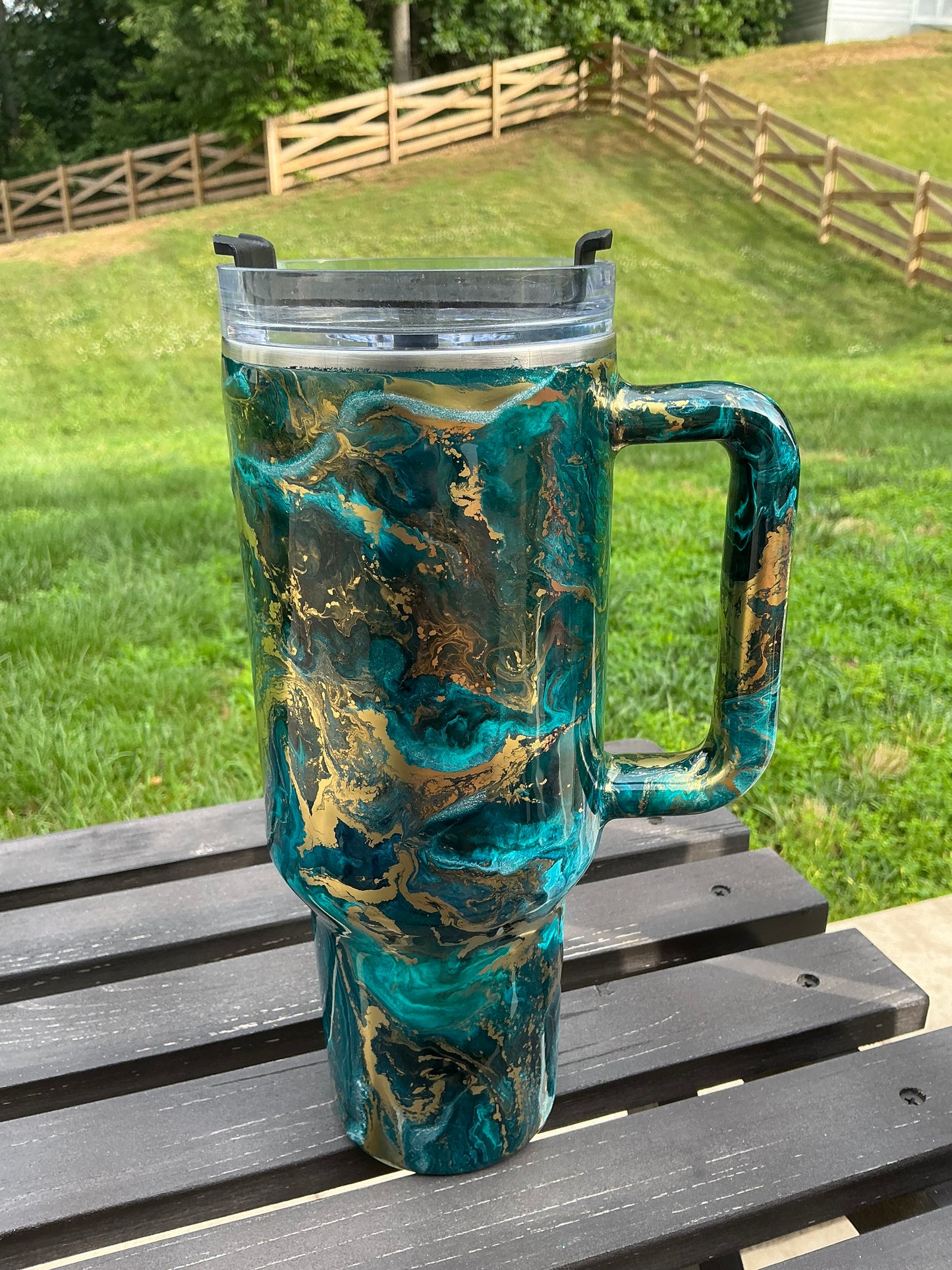 40 oz Traveler w/ Turquoise Ink Swirl & Gold Alloy