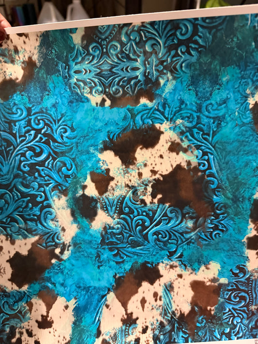 Yolanda’s Custom 32 oz Tipsy Hydro GRUNGE with western & a Crackle GRUNGE Element Sheet