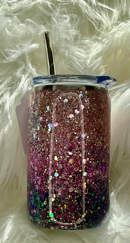 #131.    3 oz Shot Glass in an Ombre Glitter with a Lid