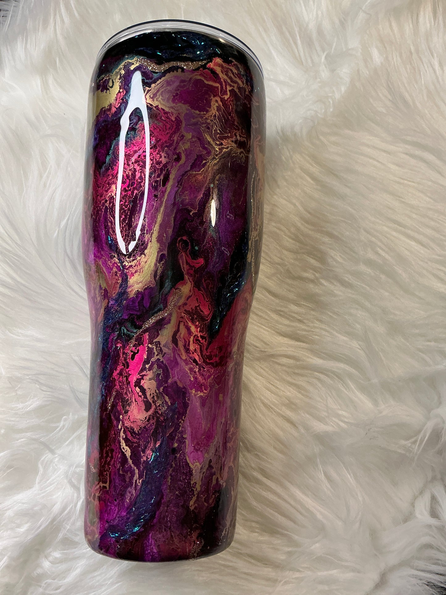 #650.   40oz Modern Curve Jewel Tone Suspension