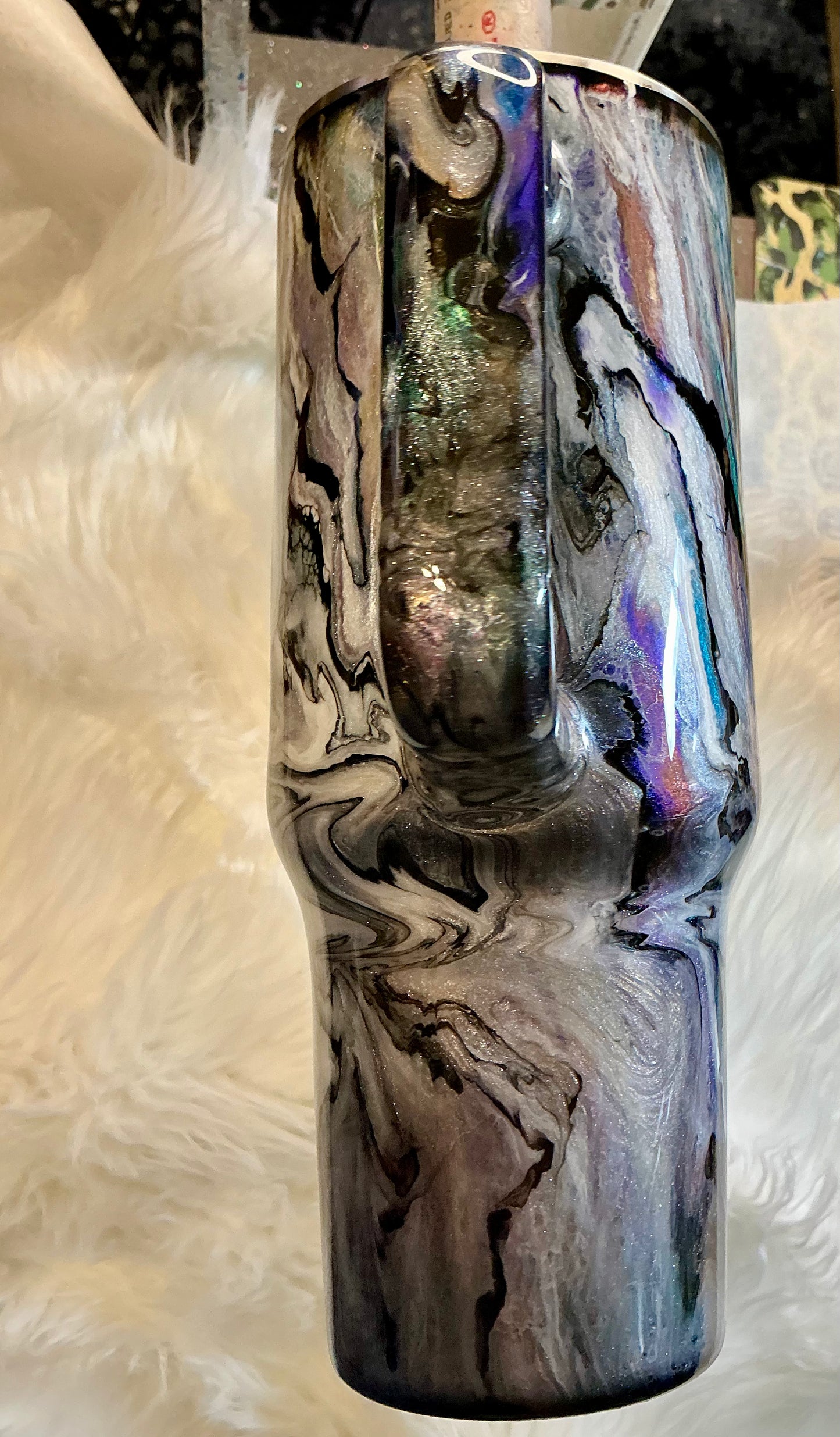 673. 40 oz Traveler Abalone (Danielle made on 3.11 live)