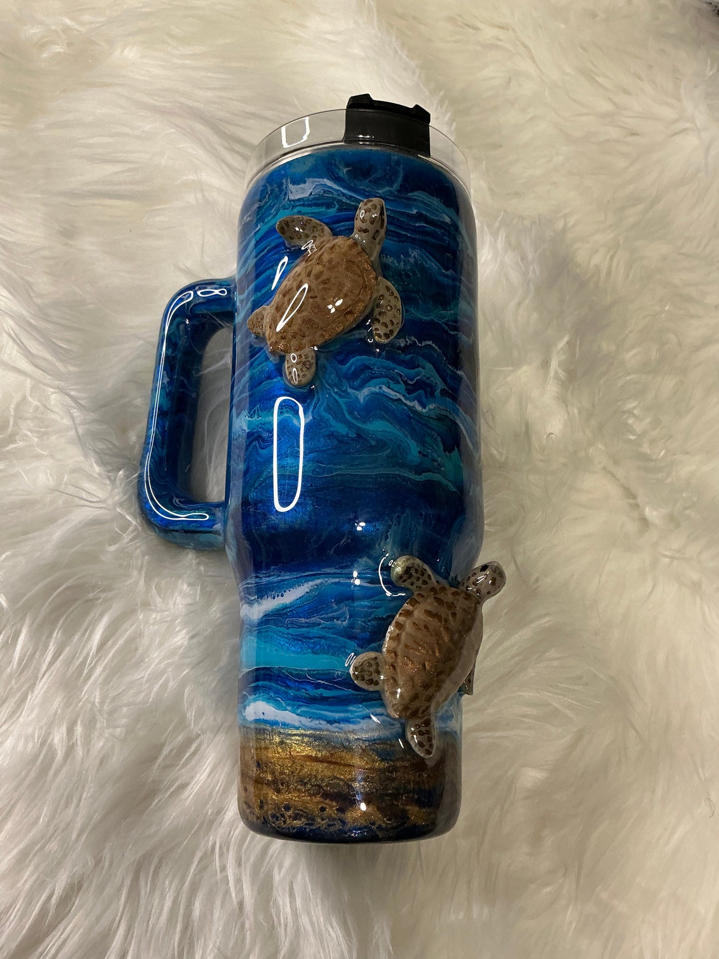 #654.   40 oz Traveler  Sea Turtles in 3-D